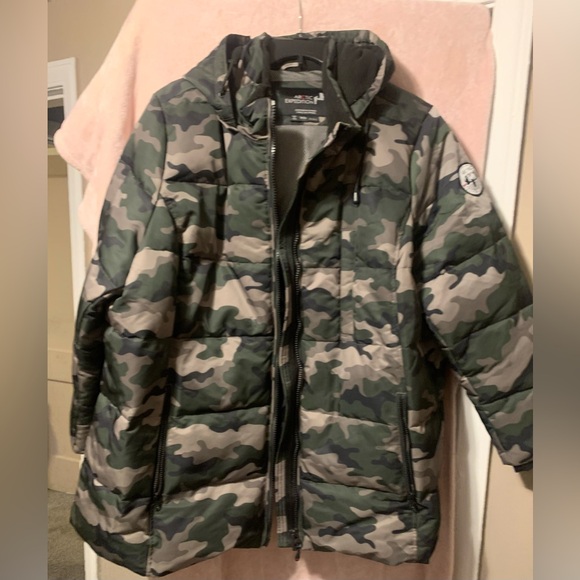 Outerwear🧥 - Picture 2 of 5